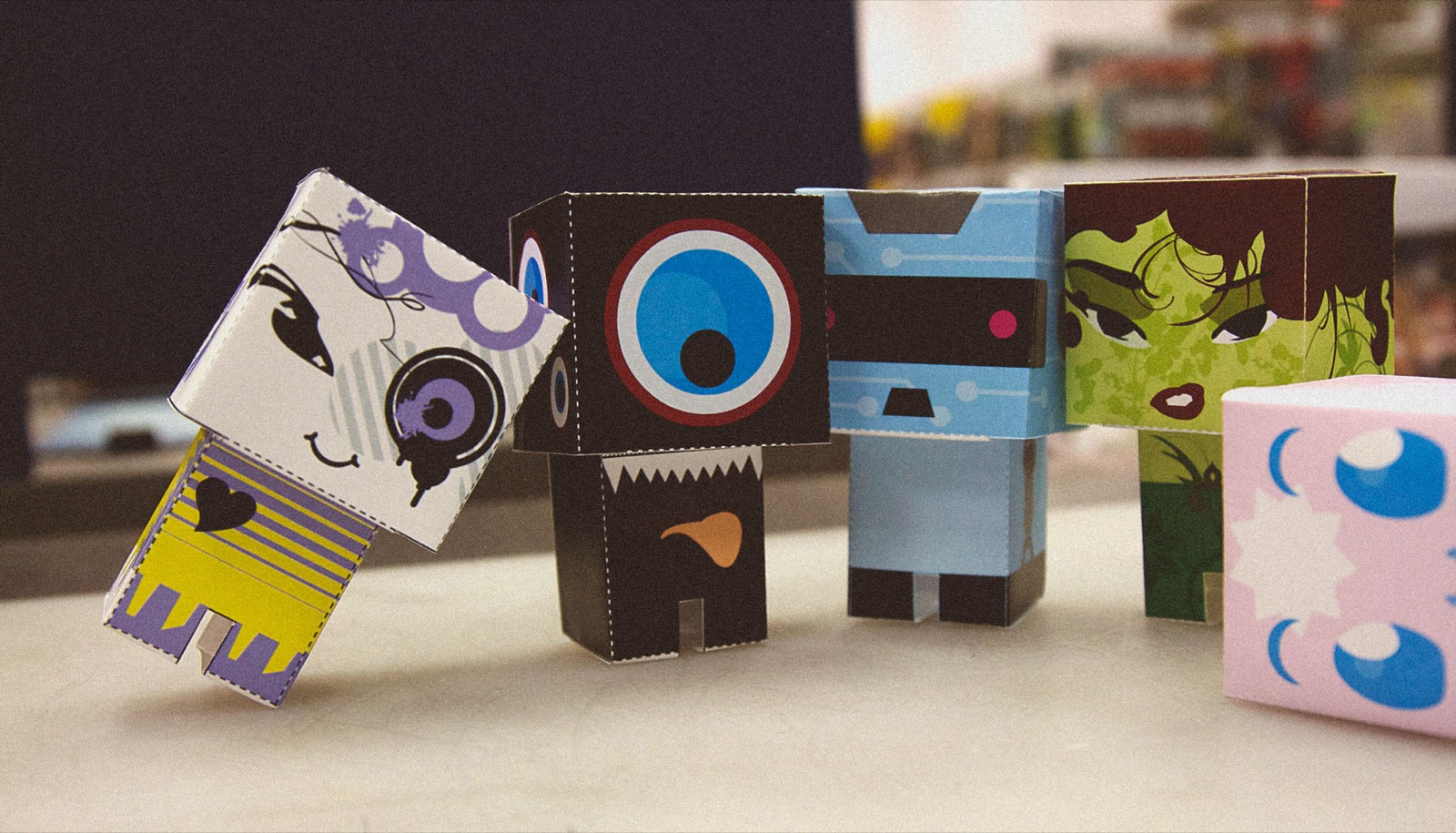 VIBE FRONTIER 收录的 Paper Critters 前端案例